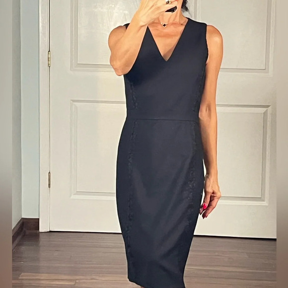 J. Crew Dresses & Skirts - J.Crew 100% wool career V Neck dress size 0